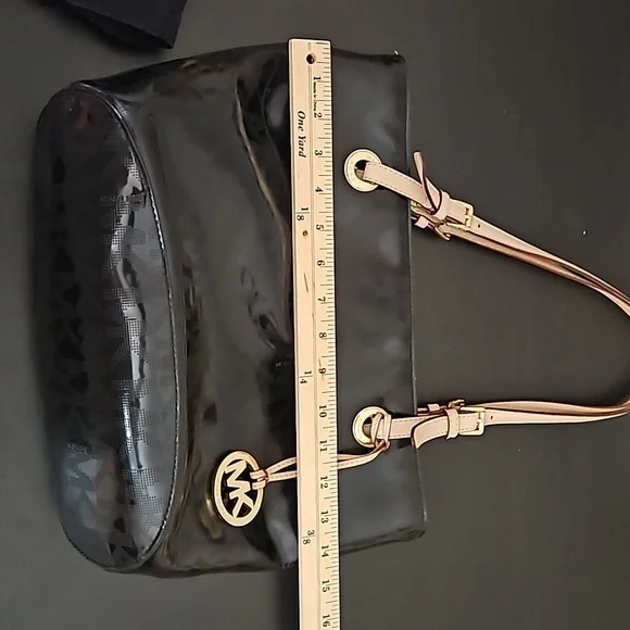 MICHAEL Michael Kors Jet Set Black Patent shoulder bag - Picture 10 of 14